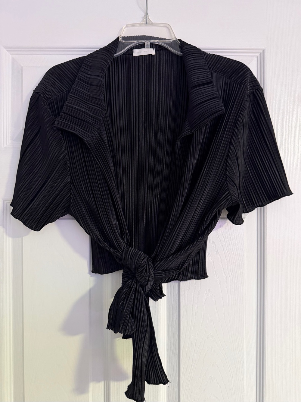 Kali Black Pleated Tie-Front Crop Top